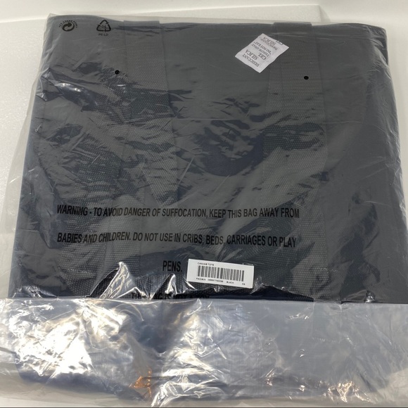 Supreme Canvas Tote - Picture 4 of 5